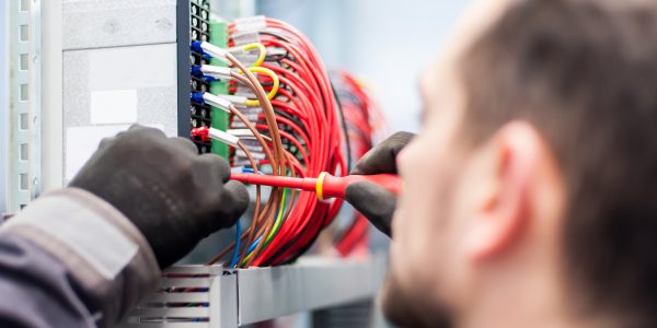 Elektriker Sicherungskasten